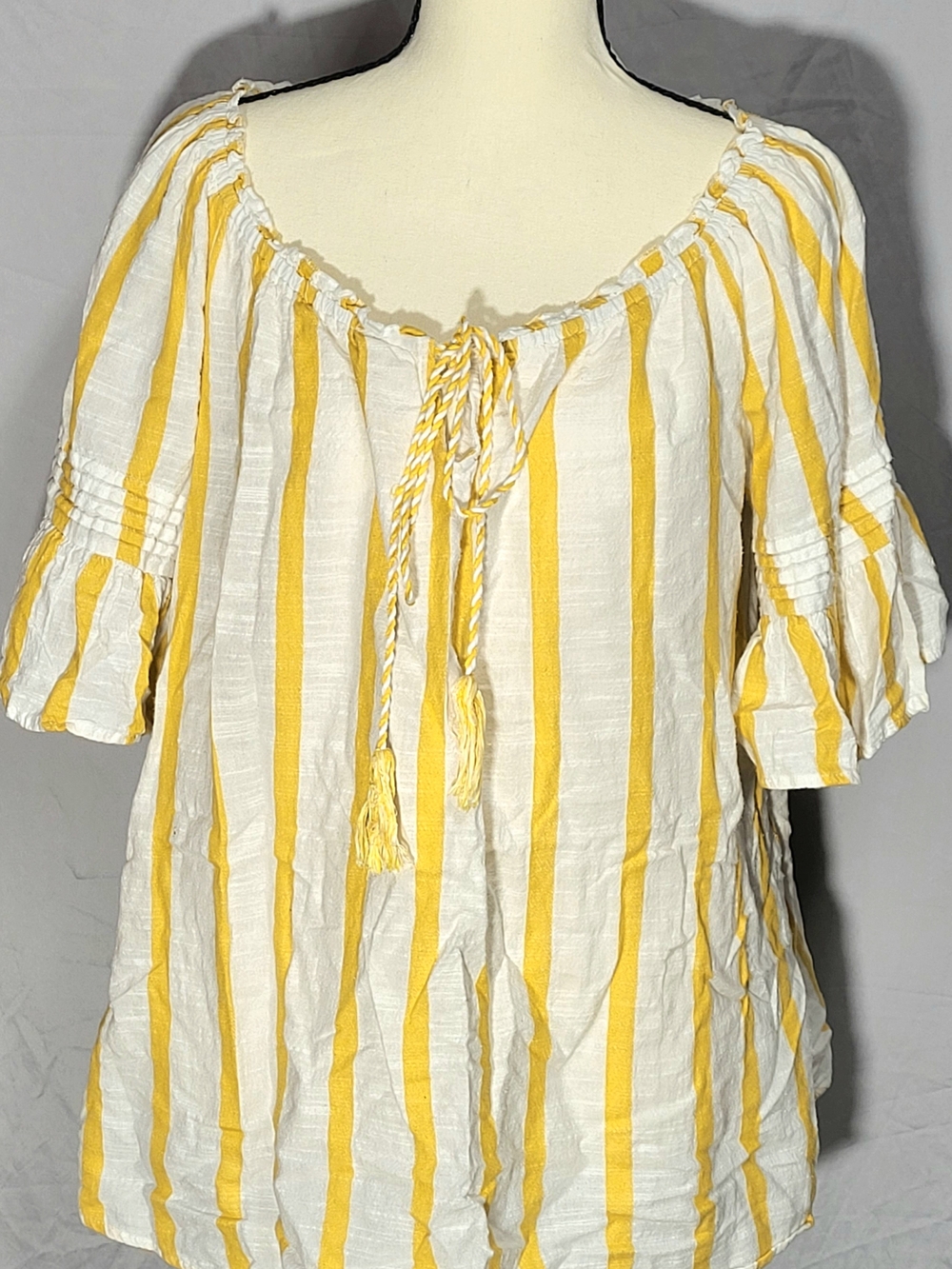 Unique Spectrum Yellow & White Striped Off-Shoulder Tunic Size 1X